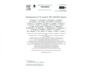 Disintegration of 12C nuclei by 700-1500 MeV photons 400x308